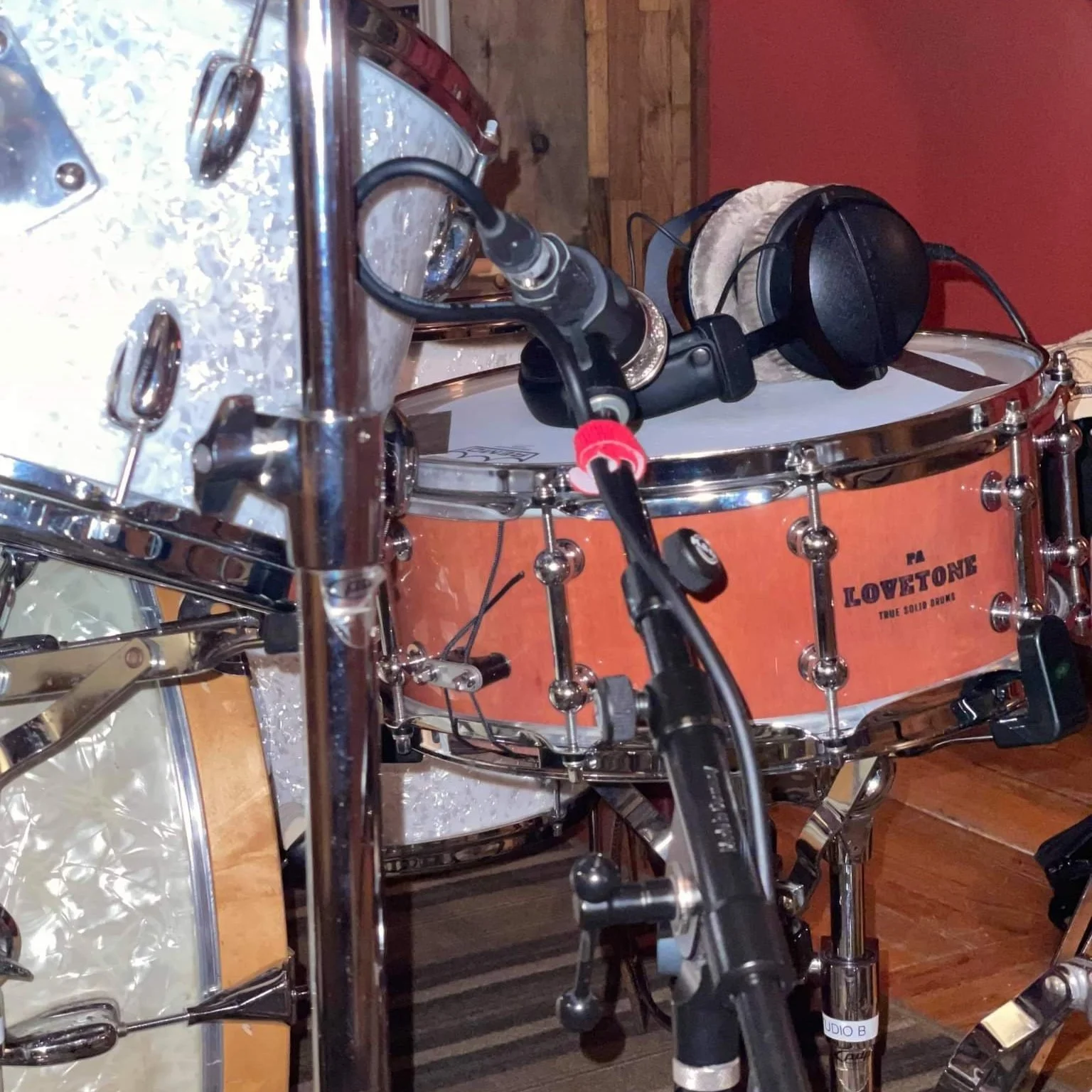 River Red Gum snare in a New York studio